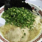 双喜紋 - ラーメン＋チャーシュー＋海苔＋ネギ（オマケ）