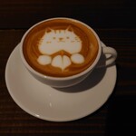 コーヒーとおやつの店 アンドモア - カフェラテ