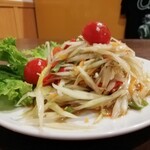 LAB THAI RESTAURANT - ソムタムプーパラー￥650