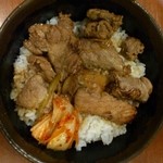 焼肉ホルモン まるとら - カルビ丼300円