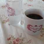 アメリカンキッチンローズガーデンカフェ - 