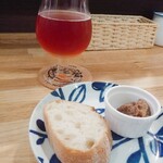 アラゴスタ - 白ワインのレーズンバターと クラフトビール