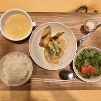 熱香森 - 日替りランチ 1000円 エビマヨ