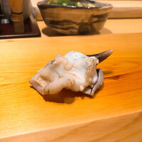 すが弥 - 舞鶴の鳥貝の炙り