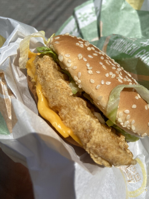 自然の中で食べると美味さが増した 朝マック By 100万豚力 マクドナルド 祇園新道店 古市 ハンバーガー 食べログ 自然の中で食べると美味さが増した 朝マック By 100万豚力 マクドナルド 祇園新道店 古市 ハンバーガー 食べログ