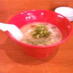 ラーメン神 - 「豚骨ラーメン\７５０ 細麺ストレート＆豚骨なのにあっさり感 (^o^)」令和二年 梅雨曇