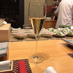 照寿司 - シャンパンで乾杯