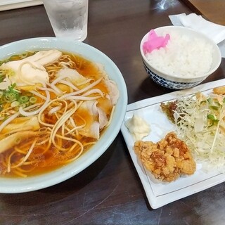 大衆うま味処 くれよん食堂_0