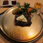 ステーキハウス キッチンリボン - メインのお肉