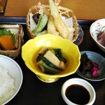 Kinugawa - 天ぷら造り定食 1600円 税別