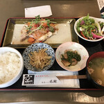 大阪産料理 空 - 鶏の黒胡椒焼き定食