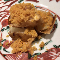 室町 和久傳 - 玉葱(鷹峯)の天ぷら・からすみがけ