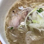 海鳴食堂 - 魚介とんこつラーメン