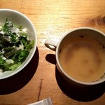 Wain Shokudou Gabugabu - ラッチセットのサラダとスープ