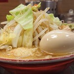 煮干そば 流。 - 煮干しスワ郎(横から)