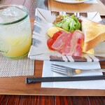 チャイ カフェ  2019 - 