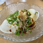 鳥八食堂 - この形の豆腐、昨日スーパーで見ました…(^^;