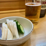 とんかつ燕楽 - 【お新香 350】　蕪入り♡ 　しっかりと漬かった胡瓜と大根も 　ポリポリ