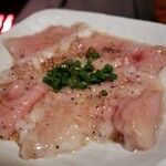 フジヤマ食堂 - 和牛シマチョウ