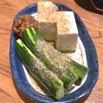 さくら本店 - きゅうりと豆腐の肉味噌がけ　2020.6.26