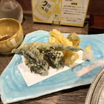 Katakura Uniya - ウニと春野菜の天ぷら