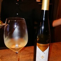 神楽坂アッカ - 