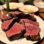 オカダ食品株式会社 - ローストビーフ用極上赤身肉  出来上がり