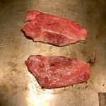 オカダ食品株式会社 - 和牛極上ロースステーキ  焼き焼き風景