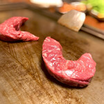 オカダ食品株式会社 - カイノミステーキ  焼き焼き風景