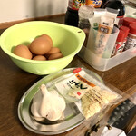 オカダ食品株式会社 - 玉子と生ニンニクとガーリックチップはお店に注文