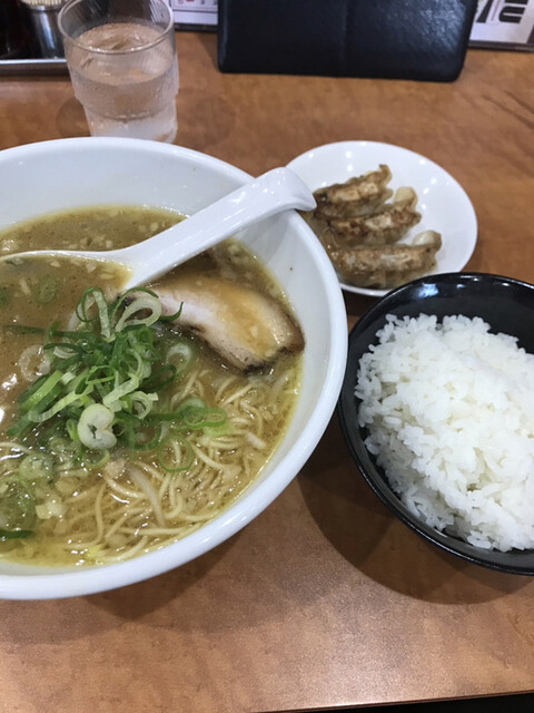 二代目よなきや 旧店名 よなきや 名手 ラーメン 食べログ