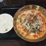 龍潭酒家 - 冷し担々麺（半ライス付き）