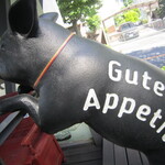 ハウスメッツガー・ハタ - ここにもいましたね^^