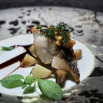 玉峰館 - 黒ムツ雲丹焼き