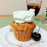 カフェ 寛味堂 - 料理写真:テイクアウトのマフィンを家でアレンジ お店でもこんな感じで盛り付けてました