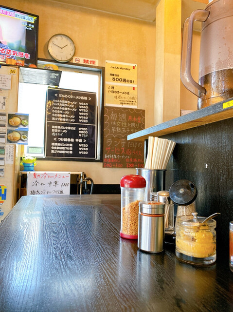 Hustle Ramen Honma Asakusa Ten photo 4