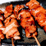 酒の穴 鳥心 - ねぎまと正肉(たれ)