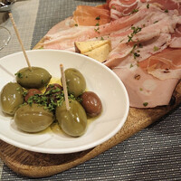 トラットリア イル レガーロ - アフェッタートミスト