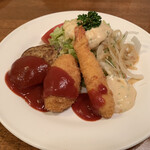 Sarada No Mise Sancho - 土、日限定のＢランチ