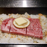 焼肉&手打ち冷麺 二郎 KANAYAMA - サーロイン焼きめし