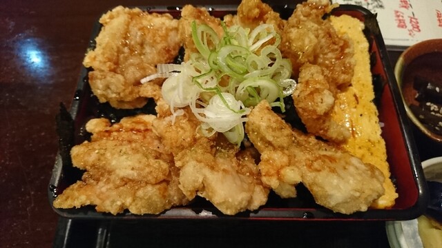 昼の名物は竜田揚げ丼 By 私はまさみ 諸菜 匠 たくみ 幡ケ谷 懐石 会席料理 食べログ