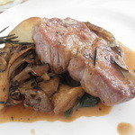 プロヴァンスの12ヵ月 - なごみ豚のソテー・ローズマリー風味のソース(2012.3)
