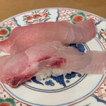 廻鮮寿司 塩釜港 - 次女が大好きな「カンパチ」…