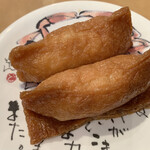 廻鮮寿司 塩釜港 - 「いなり」も大好きな次女…