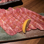クロスケ -  和牛霜降り塩つらみ