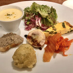 ラガッツァ - 前菜盛り合わせ