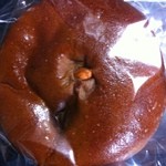 チョコクリームパン 142円