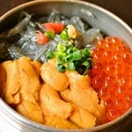 ☆人氣商品☆ 銀魚三色鍋飯【銀魚、海膽、鮭魚子】