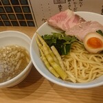 ほっこり中華そば もつけ - 