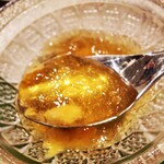 鳥田中 - 根室ムラサキウニ、鹿児島さつま鶏と丸鶏のコンソメジュレ掛け